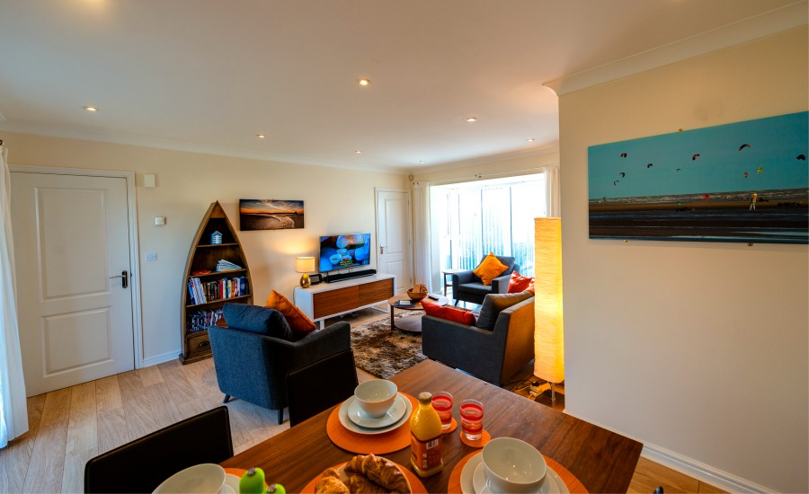 living dining area