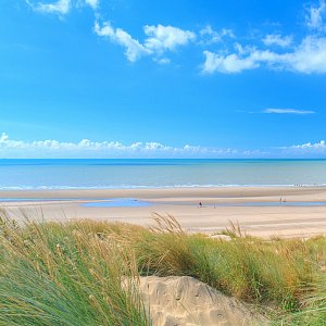where is camber sands?