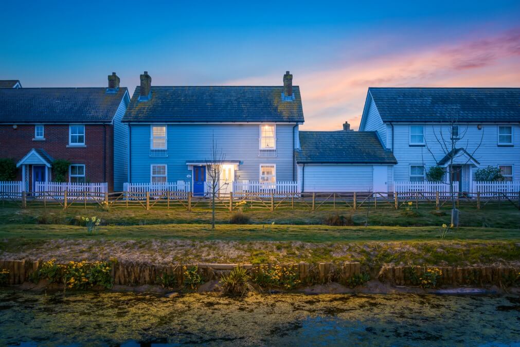 Luxury holiday cottage on the beach UK