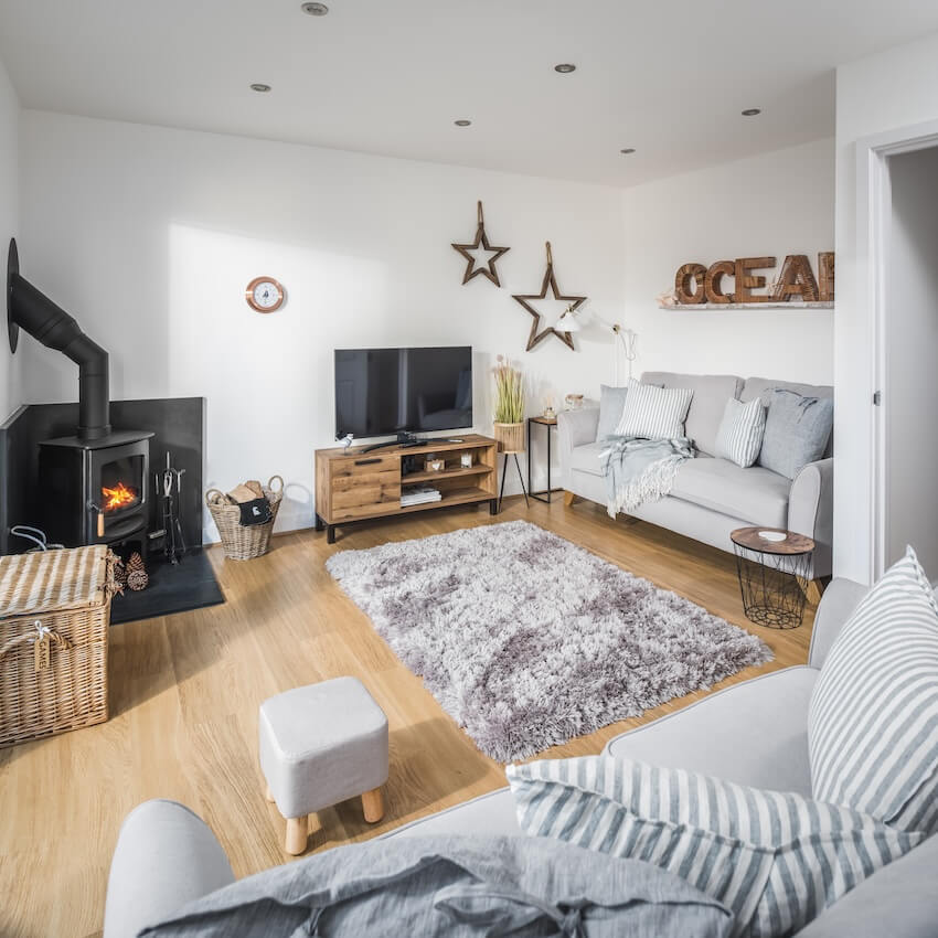 Camber Sands holiday cottage with log burning stove