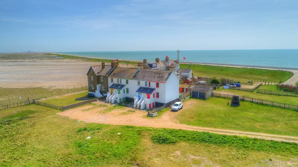 coastguards cottages near dungeness