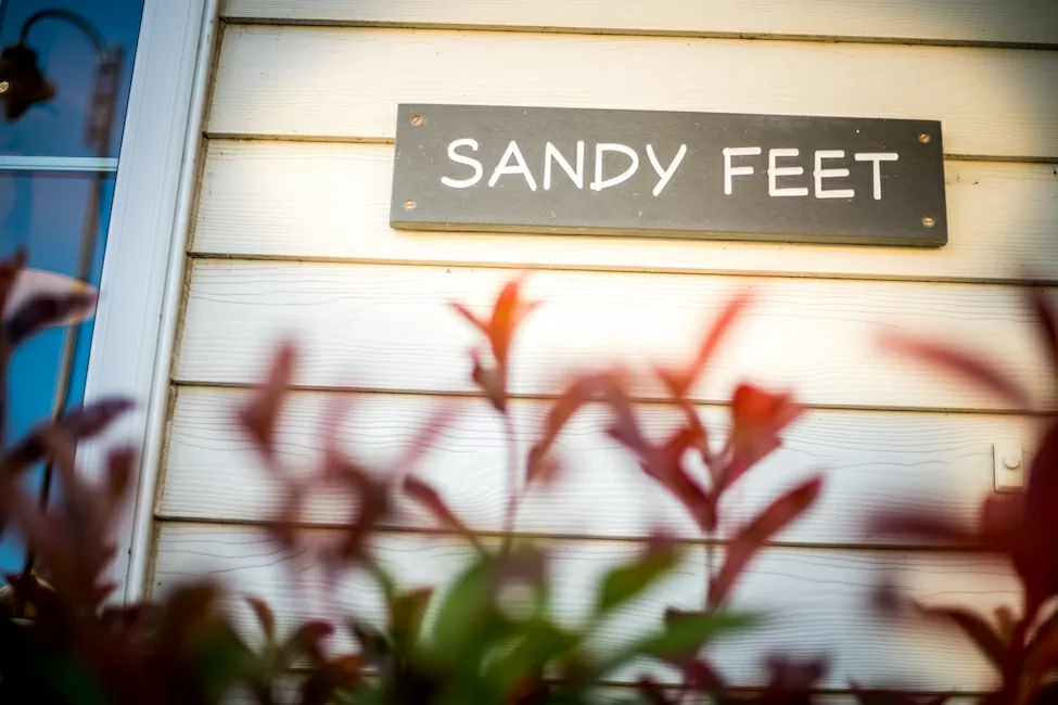 sandy feet Camber Sands accommodation