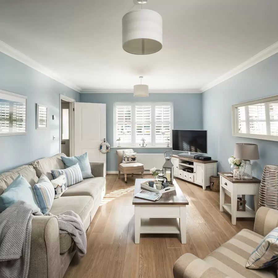 Driftwood Cottage luxury cottage by the sea