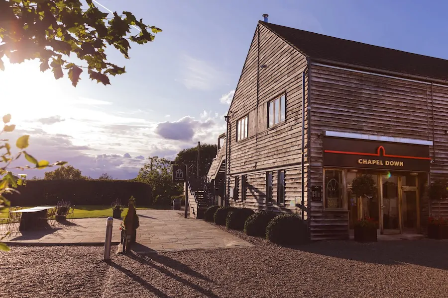 English wine tours in kent with vineyard tasting experience